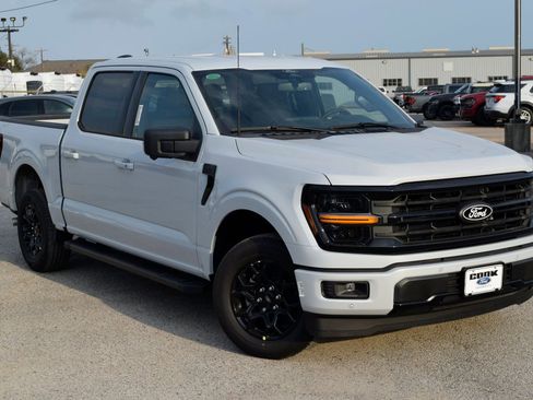 New 2025 Ford F150 XLT w/ Equipment Group 302A MID image 3