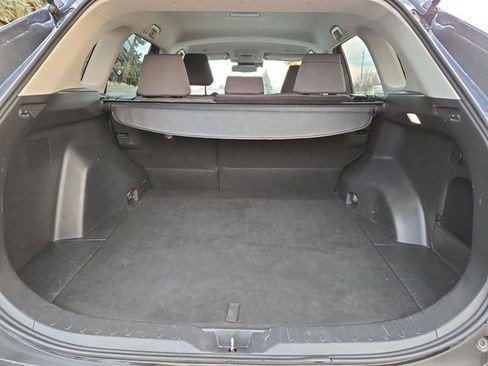 Used 2023 Toyota RAV4 XLE image 33