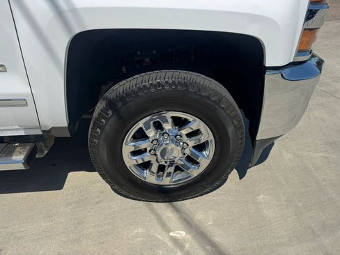 Used 2019 Chevrolet Silverado 3500 LTZ w/ Duramax Plus Package AWD/4WD image 27