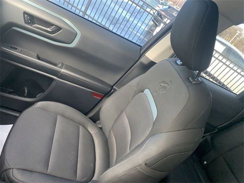 Used 2023 Ford Bronco Sport Badlands image 28