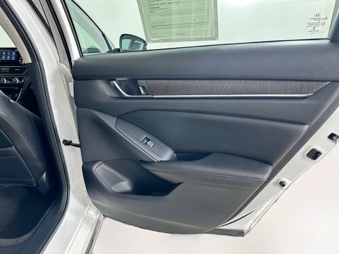 Used 2020 Honda Accord EX-L image 42