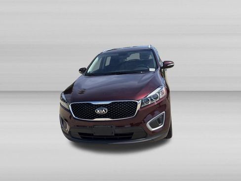 Used 2017 Kia Sorento FWD w/ LX Convenience Package image 9