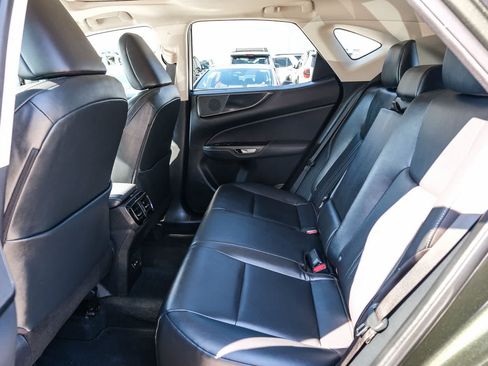 Used 2025 Lexus NX 250 FWD image 19