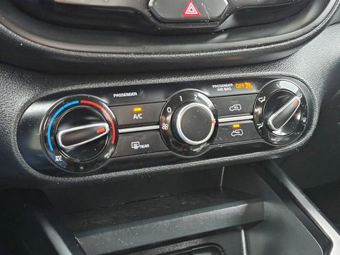 Used 2021 Kia Soul S image 28