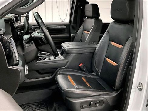 Used 2024 GMC Sierra 2500 AT4 w/ AT4 Premium Plus Package image 20
