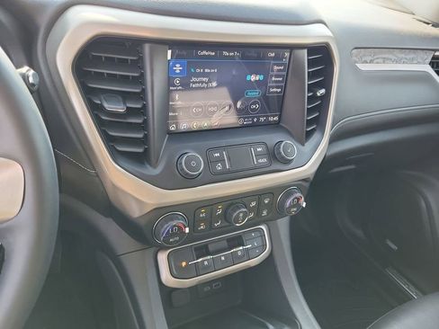 Used 2023 GMC Acadia Denali w/ Denali Ultimate Package image 12