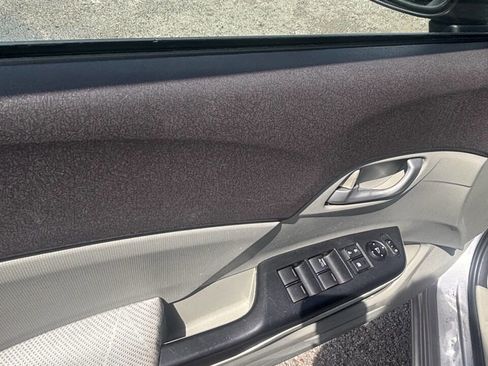 Used 2012 Honda Civic LX image 15