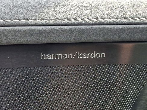 New 2026 Volvo XC90 B5 Plus image 19