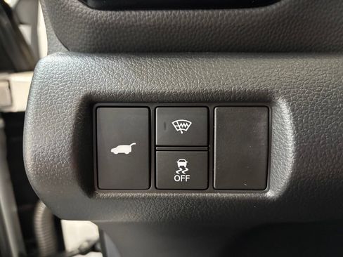 Used 2025 Honda Pilot TrailSport image 27