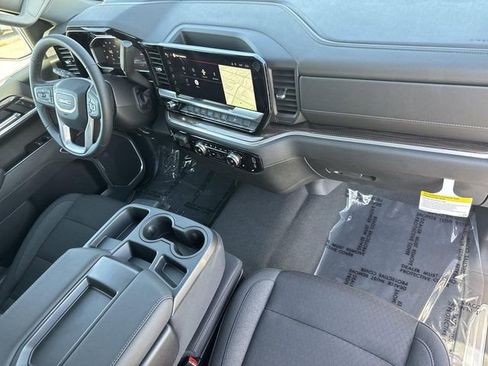 New 2026 GMC Sierra 1500 Elevation image 28