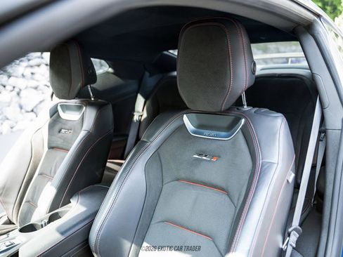 Used 2021 Chevrolet Camaro ZL1 RWD image 38