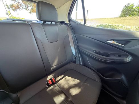 Used 2025 Buick Encore GX Preferred AWD/4WD image 29