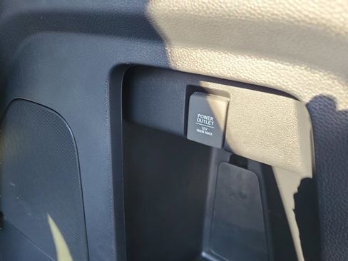 Used 2025 Honda Odyssey Touring image 16