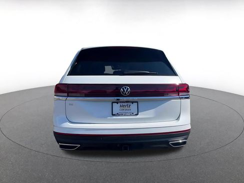 Used 2026 Volkswagen Atlas SE FWD image 12