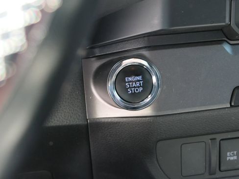 Used 2023 Toyota Tacoma TRD Off-Road RWD image 19