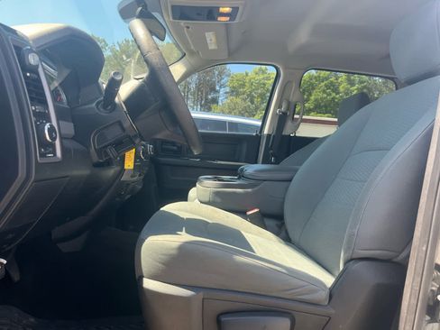 Used 2017 RAM 1500 Express w/ Express Value Package image 2