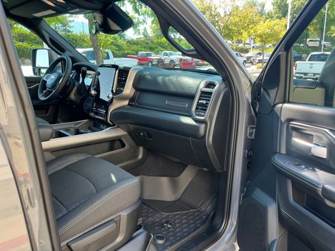 New 2026 RAM 3500 Big Horn AWD/4WD image 27