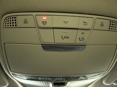 Used 2020 Mercedes-Benz C 300 C 300 image 30