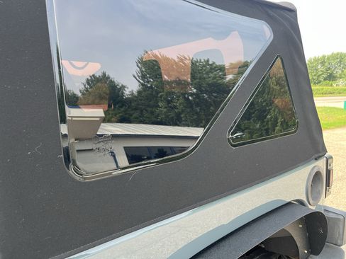 Used 2014 Jeep Wrangler Sport AWD/4WD image 13