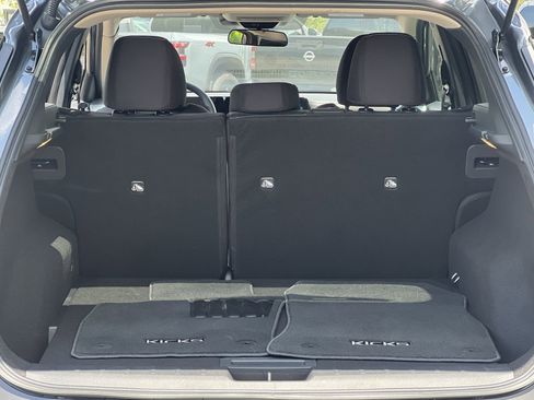 New 2026 Nissan Kicks SV w/ Cold Weather Package FWD image 18