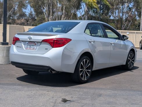 Used 2018 Toyota Corolla SE FWD image 13