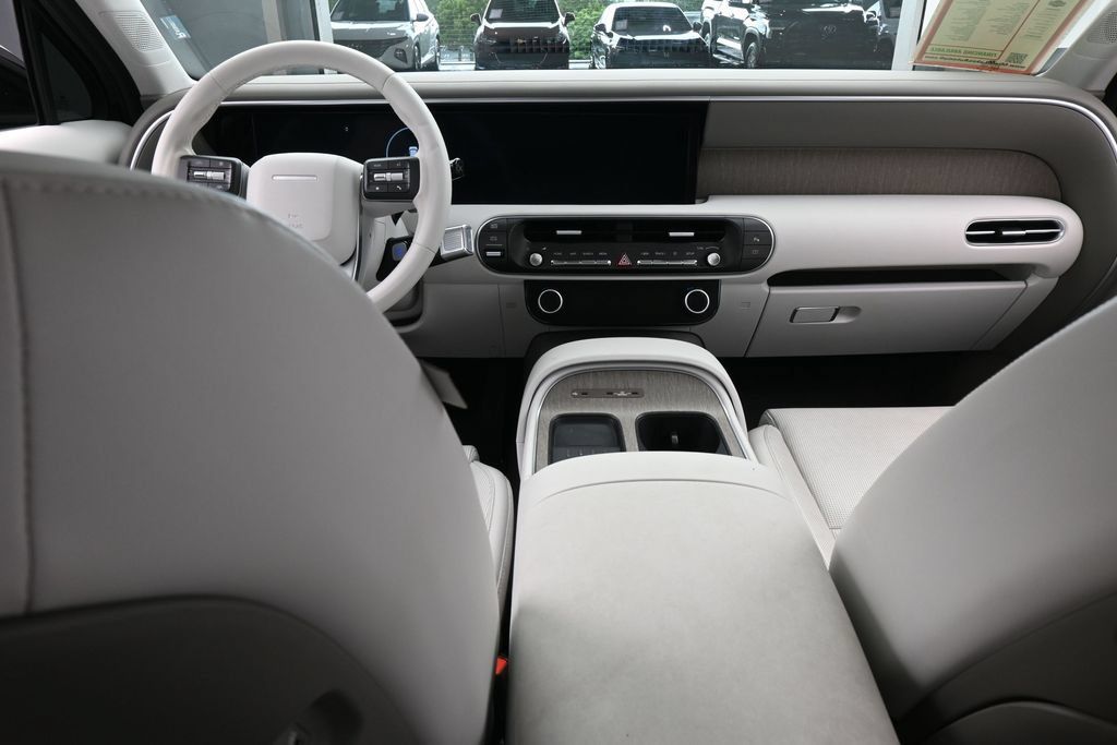Used 2026 Hyundai Palisade SEL FWD image 41