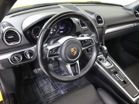 Used 2019 Porsche 718 Boxster image 20