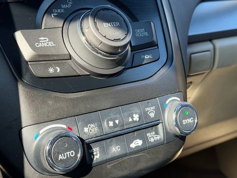 Used 2015 Acura RDX AWD w/ Technology Package image 21