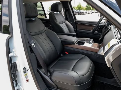New 2026 Land Rover Range Rover SE AWD/4WD image 42