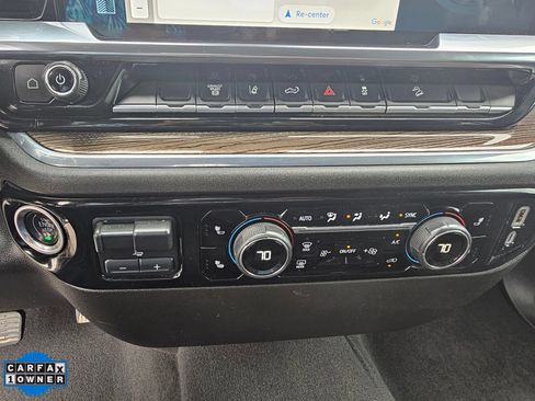 Used 2024 Chevrolet Silverado 2500 LT AWD/4WD image 23