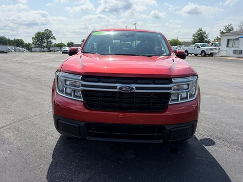 Used 2023 Ford Maverick Lariat w/ Lariat Luxury Package FWD image 2