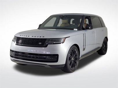 New 2025 Land Rover Range Rover Long Wheelbase SE