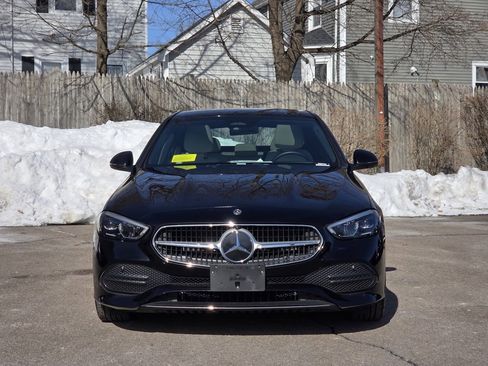 Used 2024 Mercedes-Benz C 300 4MATIC Sedan w/ Exclusive Trim Package image 9