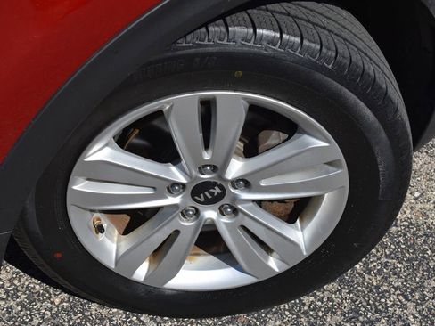 Used 2017 Kia Sportage LX image 14