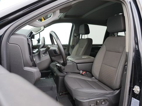 Used 2025 Chevrolet Silverado 3500 LT w/ All Star Edition image 13