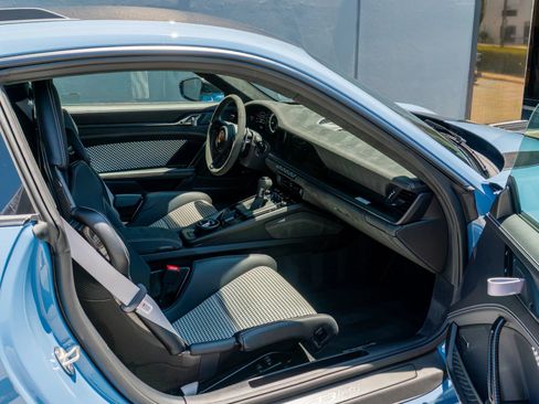 Used 2024 Porsche 911 GT3 RS RWD image 58