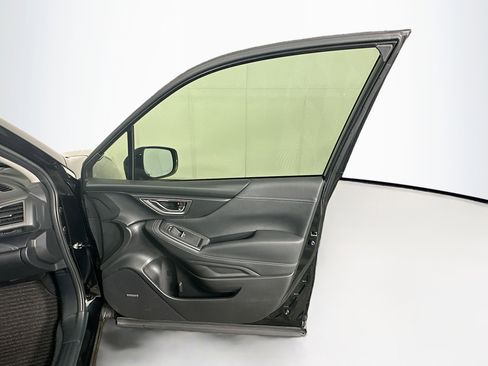 Used 2023 Subaru Forester Touring image 33