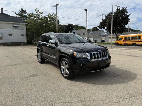 Used 2011 Jeep Grand Cherokee Overland AWD/4WD image 1