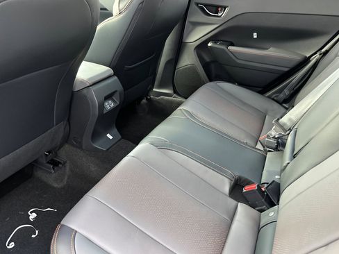 New 2025 Subaru Crosstrek 2.5i Limited w/ Crosstrek Mirror Package image 12