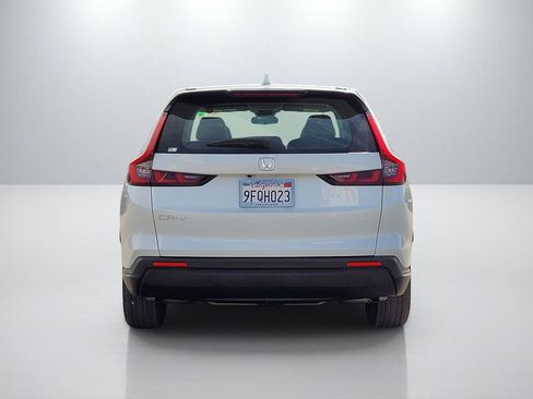 Used 2023 Honda CR-V LX image 5