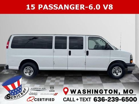 Used 2020 Chevrolet Express 3500 LT w/ LT Preferred Equipment Group RWD image 1