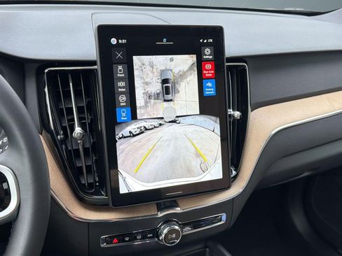 New 2026 Volvo XC60 B5 Plus w/ Protection Package Premier image 24