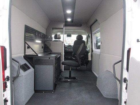 Used 2021 RAM ProMaster 1500 image 9