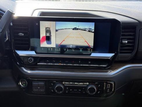 Used 2022 Chevrolet Silverado 1500 LT w/ Texas Edition Plus image 28