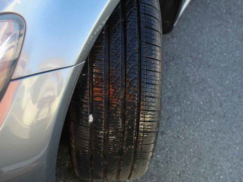 Used 2018 Mercedes-Benz C 300 Sedan image 32