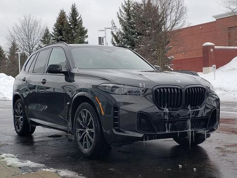 New 2026 BMW X5 xDrive50e w/ M Sport Package image 3