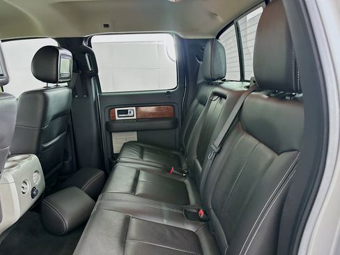 Used 2010 Ford F150 Lariat image 26