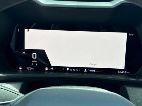 Used 2024 Chevrolet Colorado W/T RWD image 18