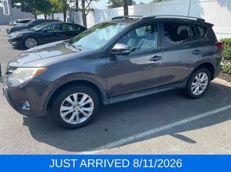 Used 2015 Toyota RAV4 Limited w/ Technology Package AWD/4WD video 1