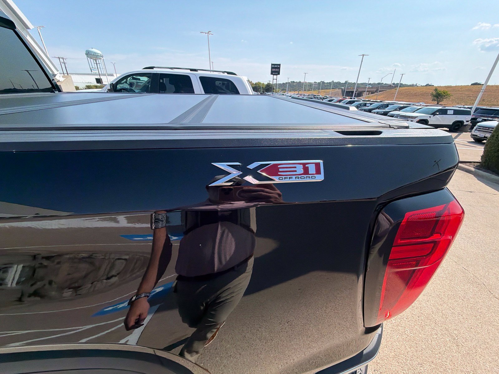 Used 2020 GMC Sierra 1500 SLT AWD/4WD image 14